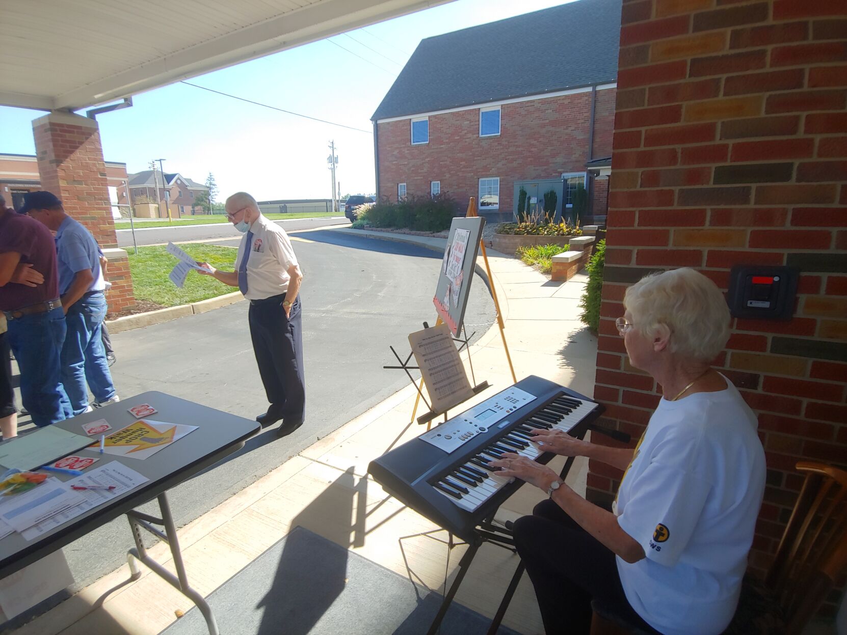 Music against hunger